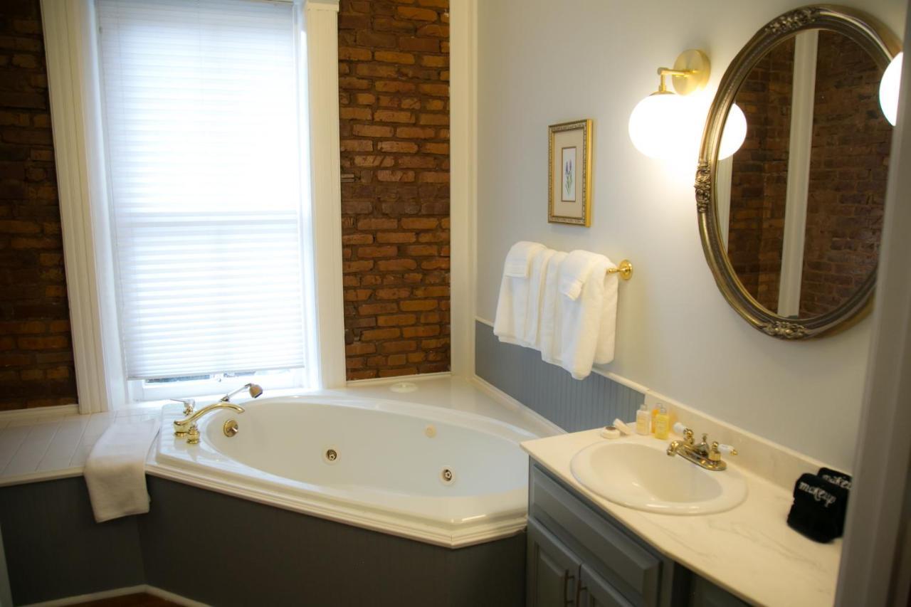 The Grand Hotel Hogansville エクステリア 写真