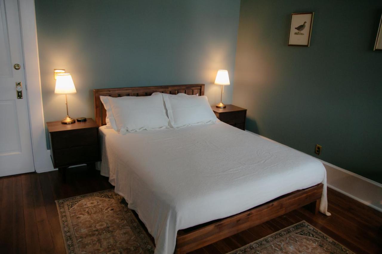 The Grand Hotel Hogansville エクステリア 写真