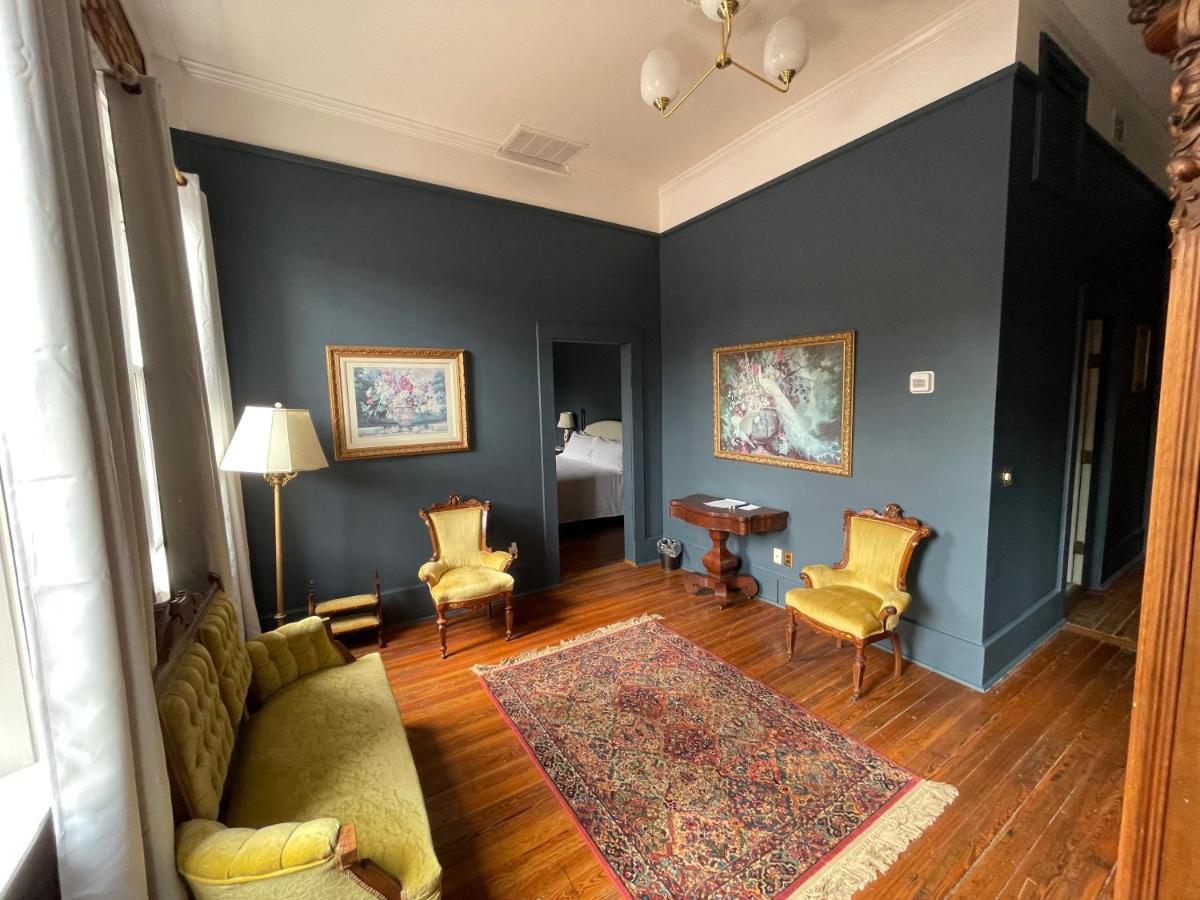The Grand Hotel Hogansville エクステリア 写真