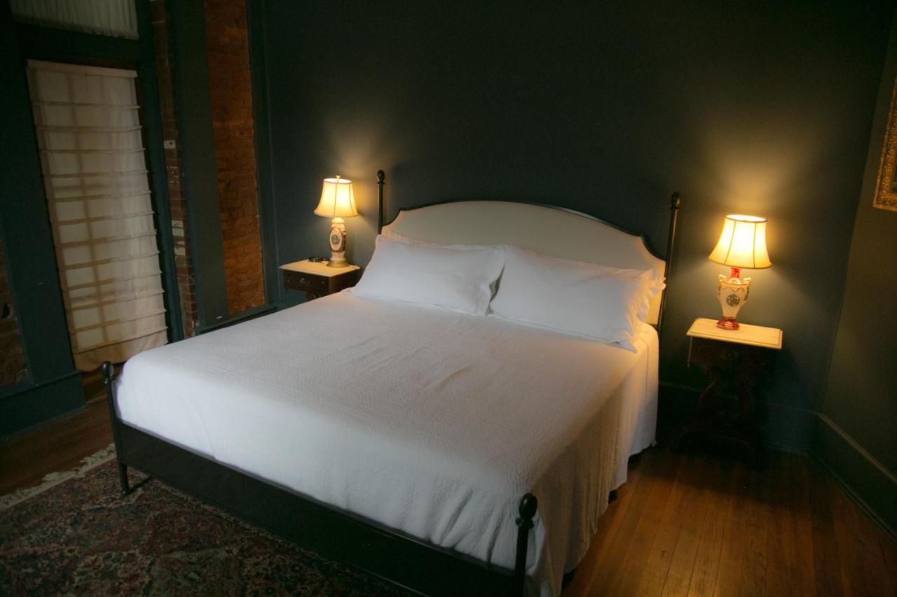 The Grand Hotel Hogansville エクステリア 写真