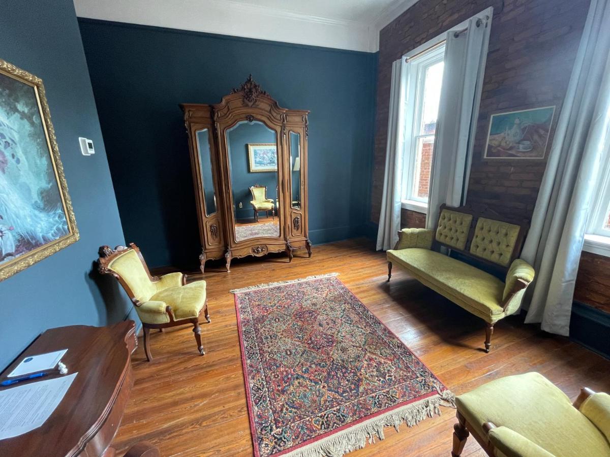 The Grand Hotel Hogansville エクステリア 写真