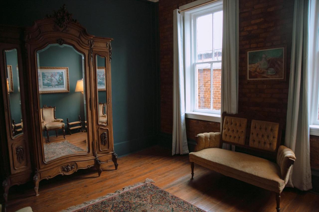 The Grand Hotel Hogansville エクステリア 写真