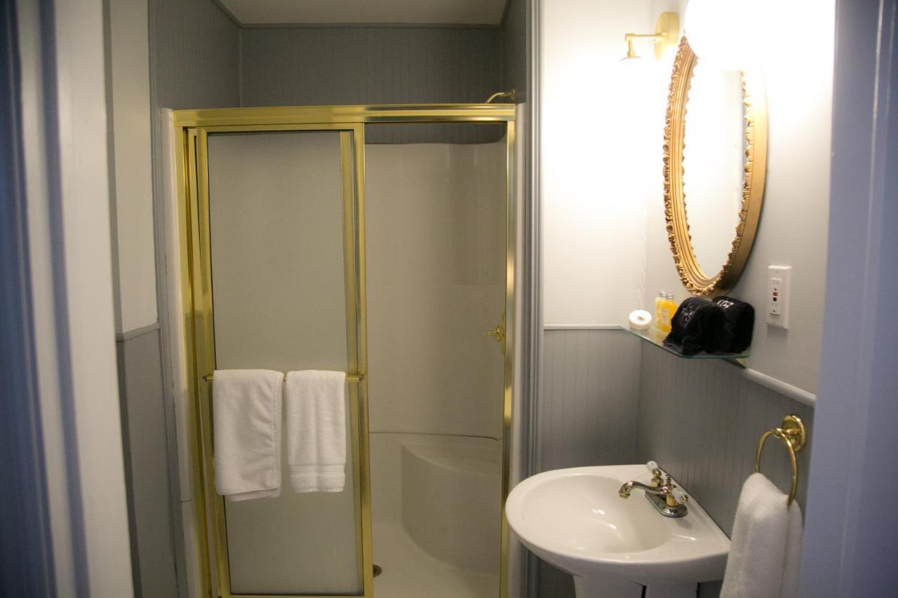 The Grand Hotel Hogansville エクステリア 写真