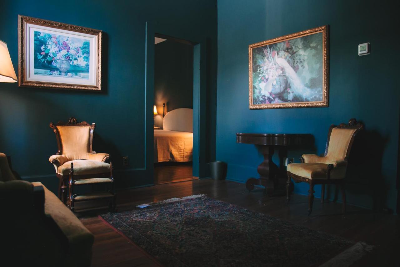 The Grand Hotel Hogansville エクステリア 写真